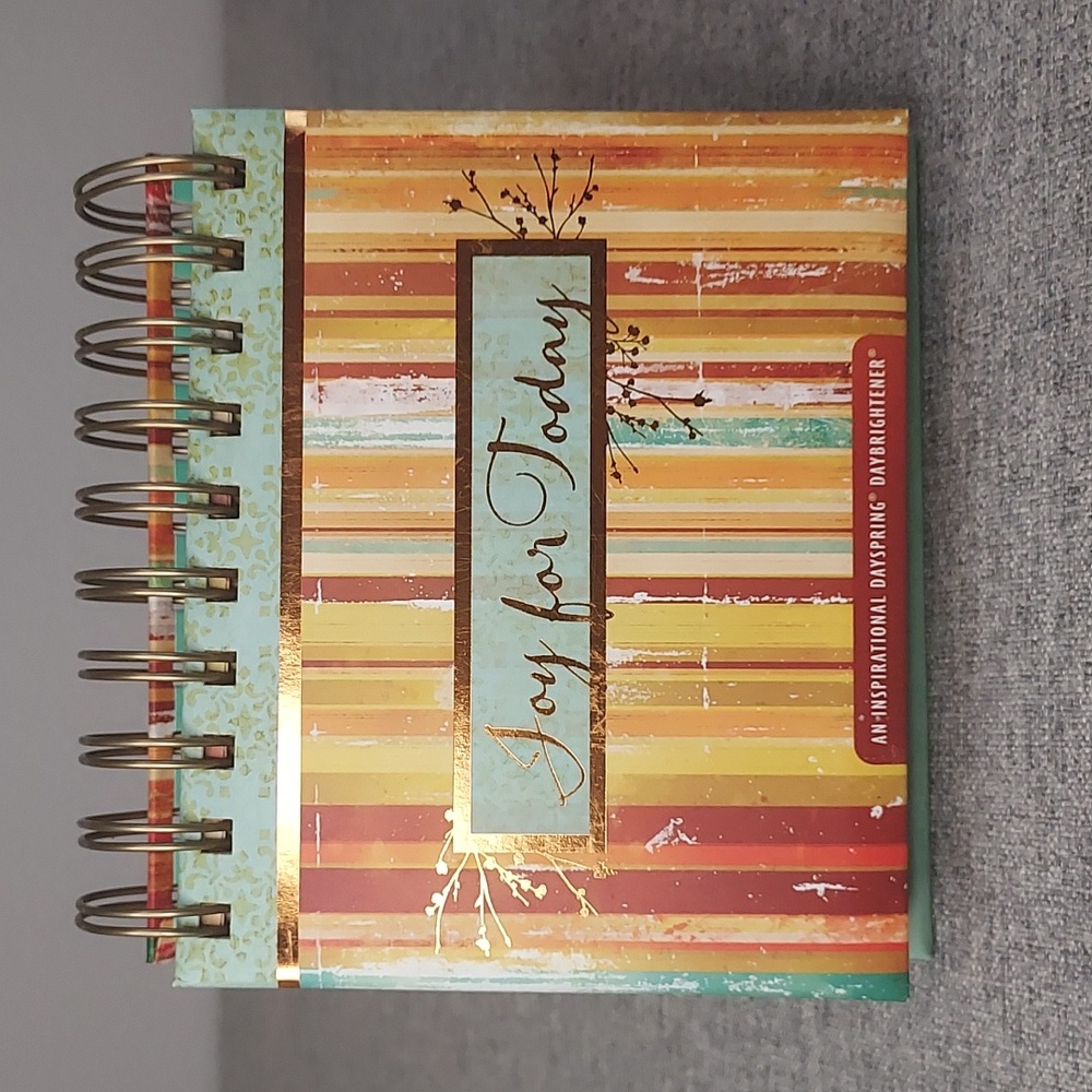 DaySpring Joy For Today 365 Day Perpetual Flip Inspirational Spiritual Calendar